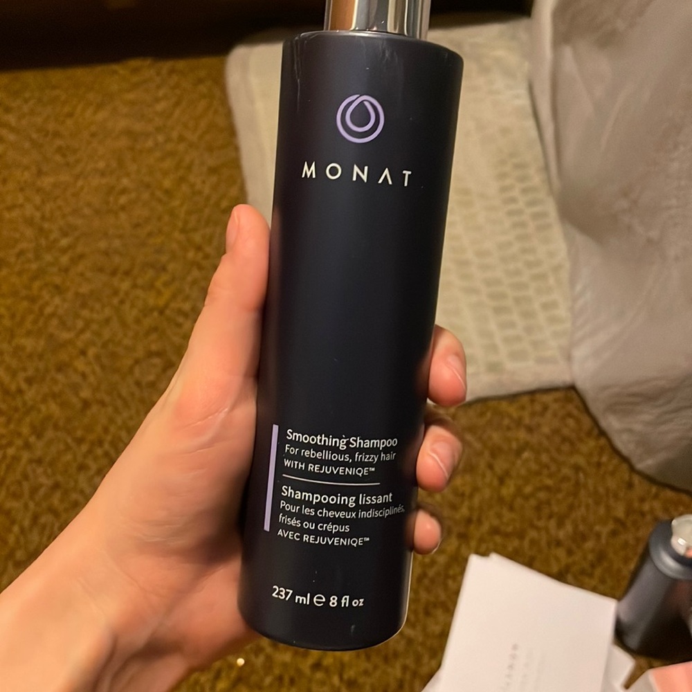 Monat Smoothing Shampoo 💜
